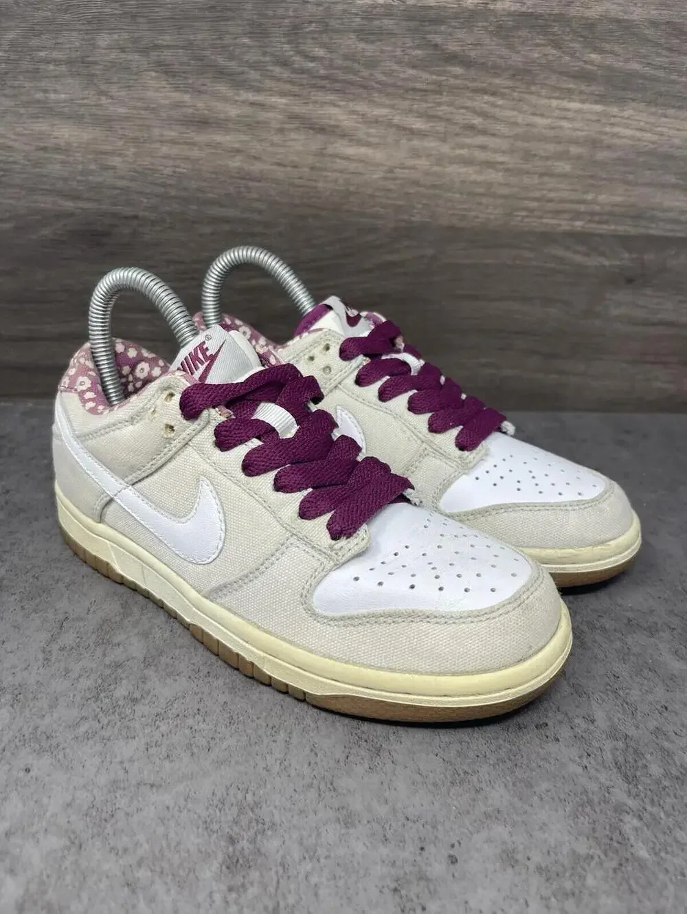 Nike Dunk Low Sneakers Womens Size 5 Cherry Beige Canvas Vintage 371815-011